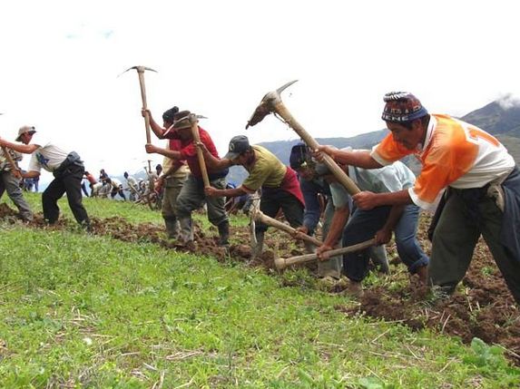 técnicas prehispánicas perú