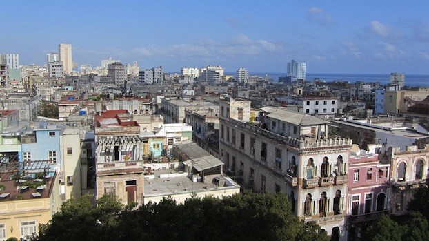 Google visita Cuba