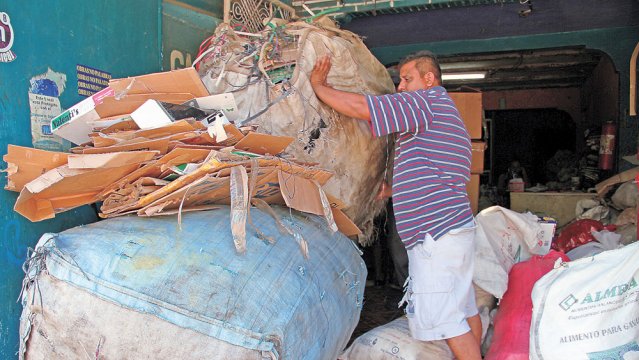 El reciclaje en Nicaragua es fuente de ganancias